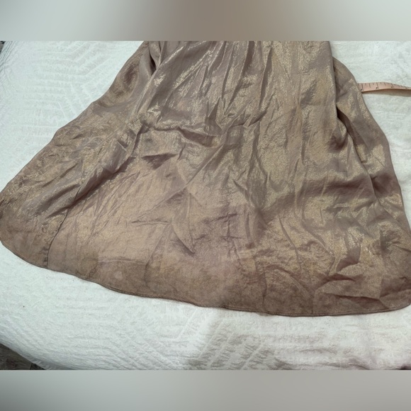 Nouvelle AMSALE Crushed Satin Popover Halter Gown gold elegant maxi - Picture 11 of 11